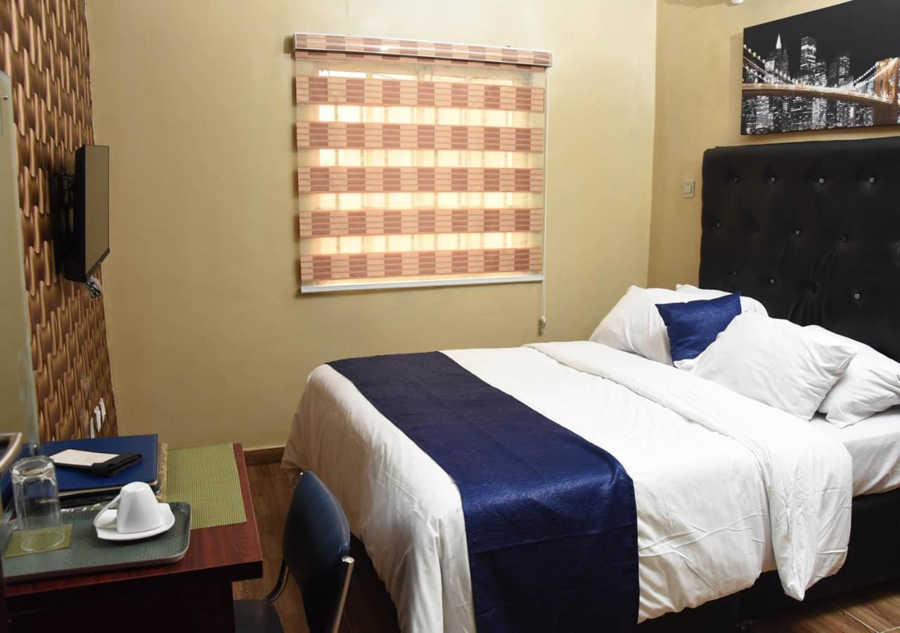 24-7 Electricity Agore Hotels And Suites Ltd Awoyaya ภายนอก รูปภาพ