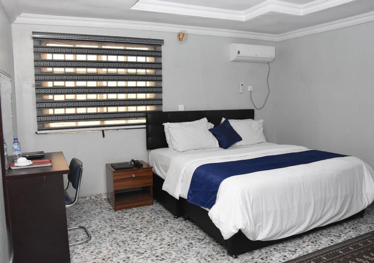 24-7 Electricity Agore Hotels And Suites Ltd Awoyaya ภายนอก รูปภาพ